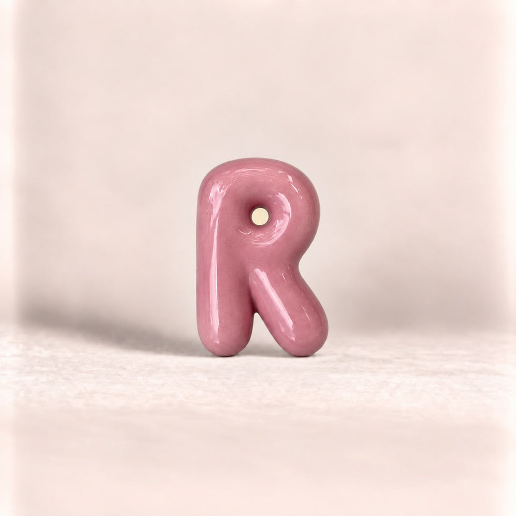 Bubble Letter Small by Entretierra