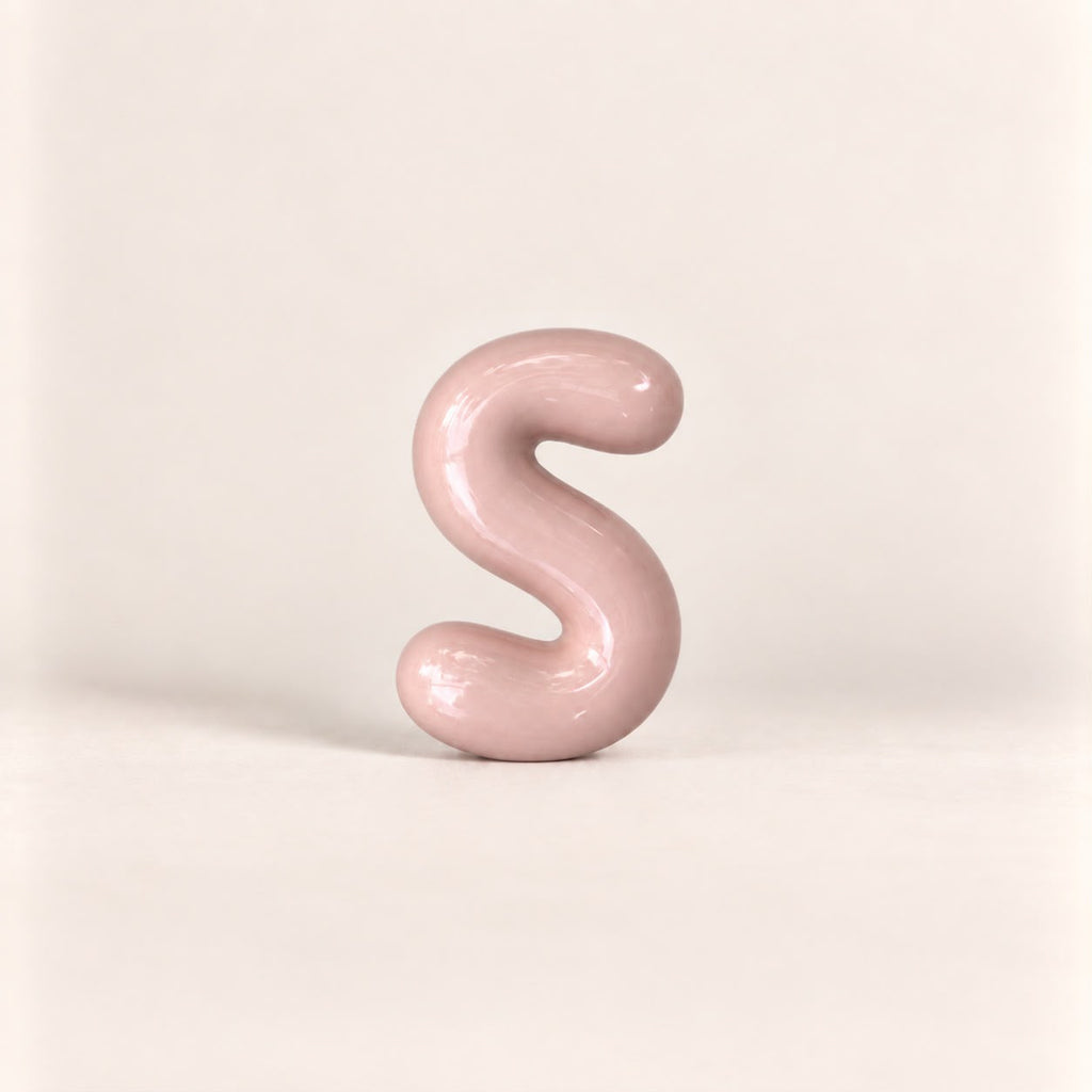 Bubble Letter Small by Entretierra